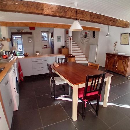 Maison De Village Bourdeaux Buitenkant foto